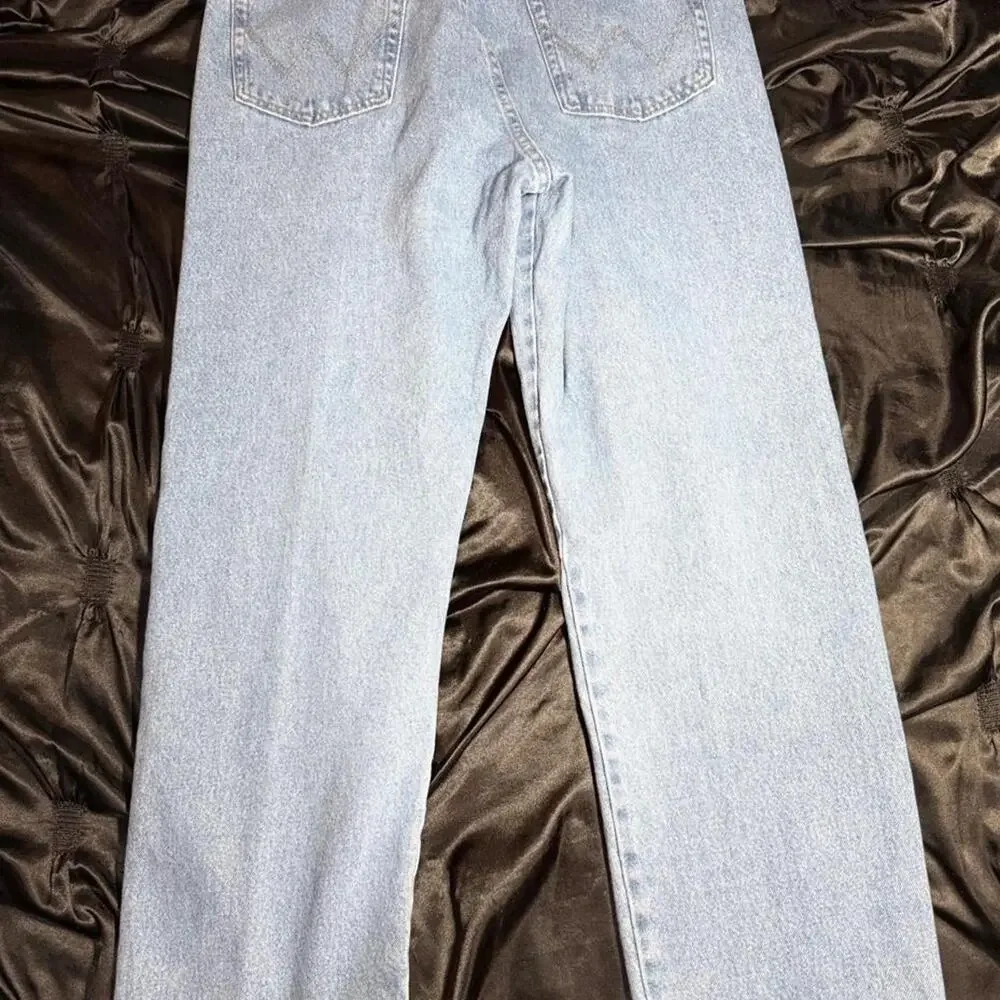 Wrangler early 2000s blue jeans